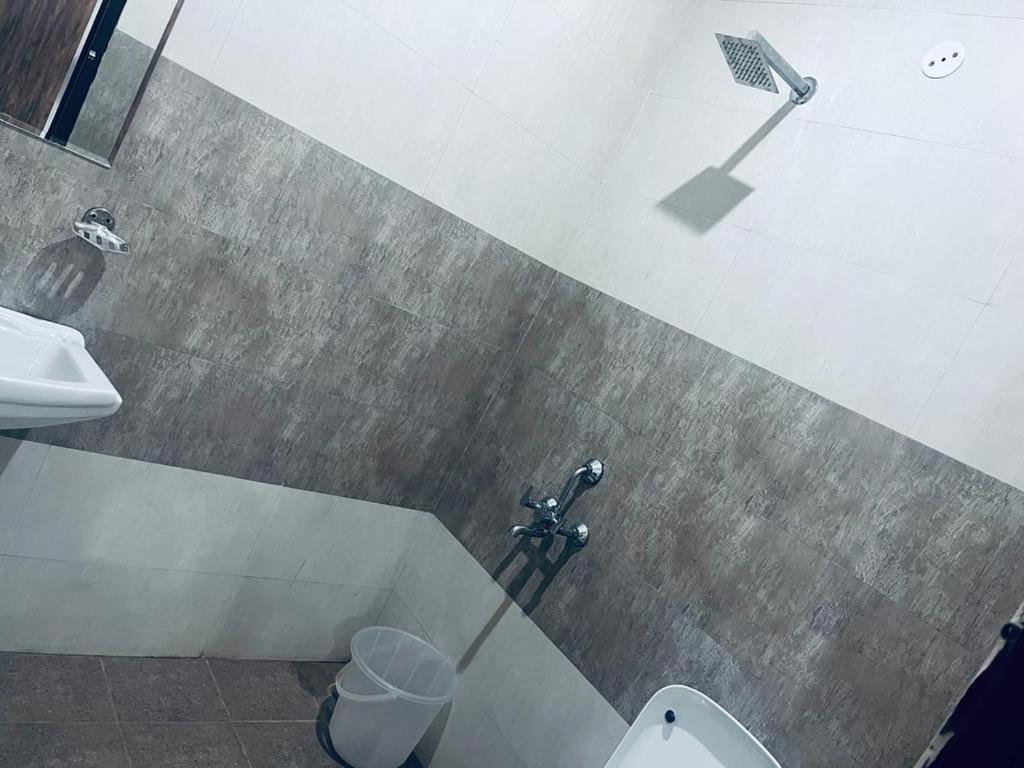 Hotel Red Velvet At Delhi Airport Νέο Δελχί Εξωτερικό φωτογραφία