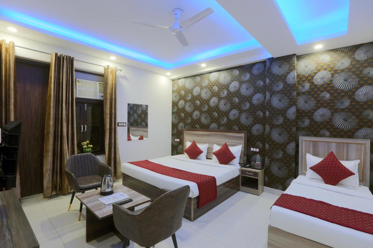 Hotel Red Velvet At Delhi Airport Νέο Δελχί Εξωτερικό φωτογραφία